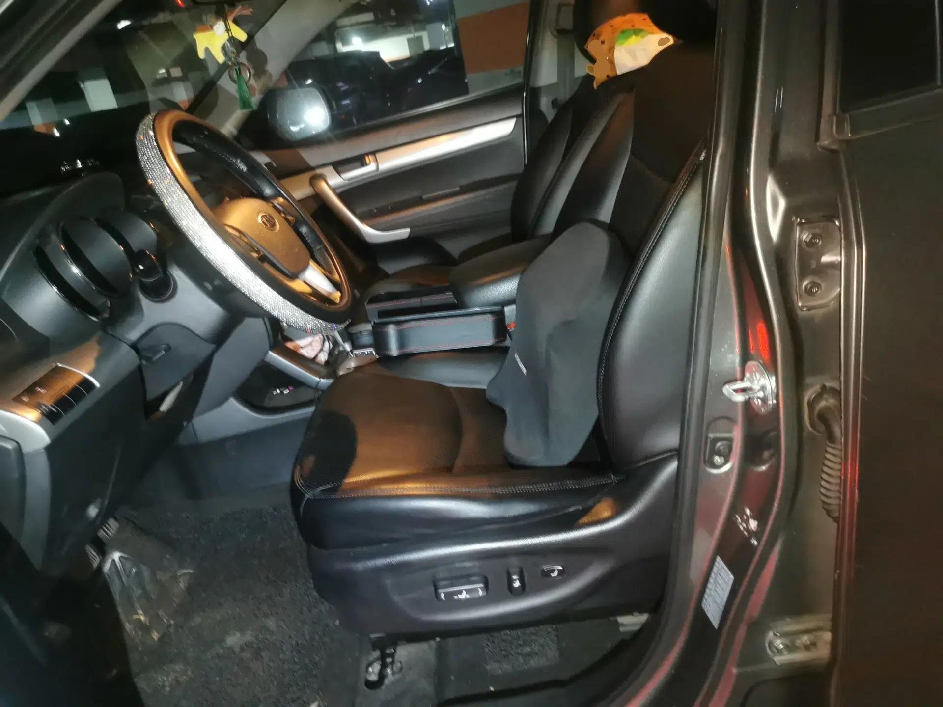 Kia Sorento 2012 2.4L Gasoline Comfort Edition — миниатюра 16