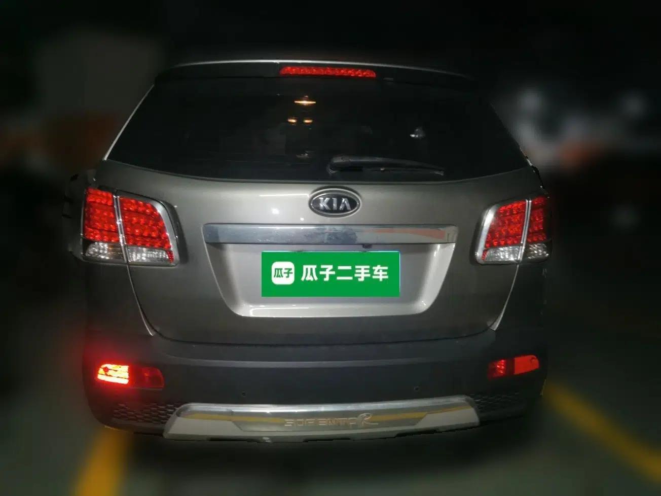 Kia Sorento 2012 2.4L Gasoline Comfort Edition — миниатюра 5