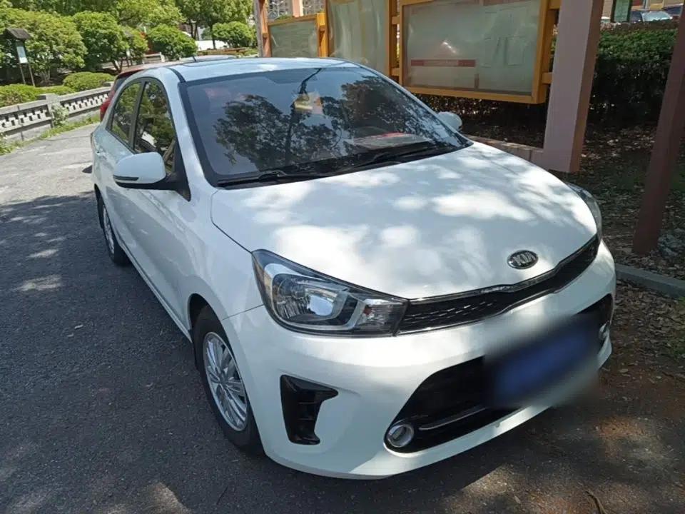 Kia Pegas 2017 1.4L Automatic Value Edition — миниатюра 3