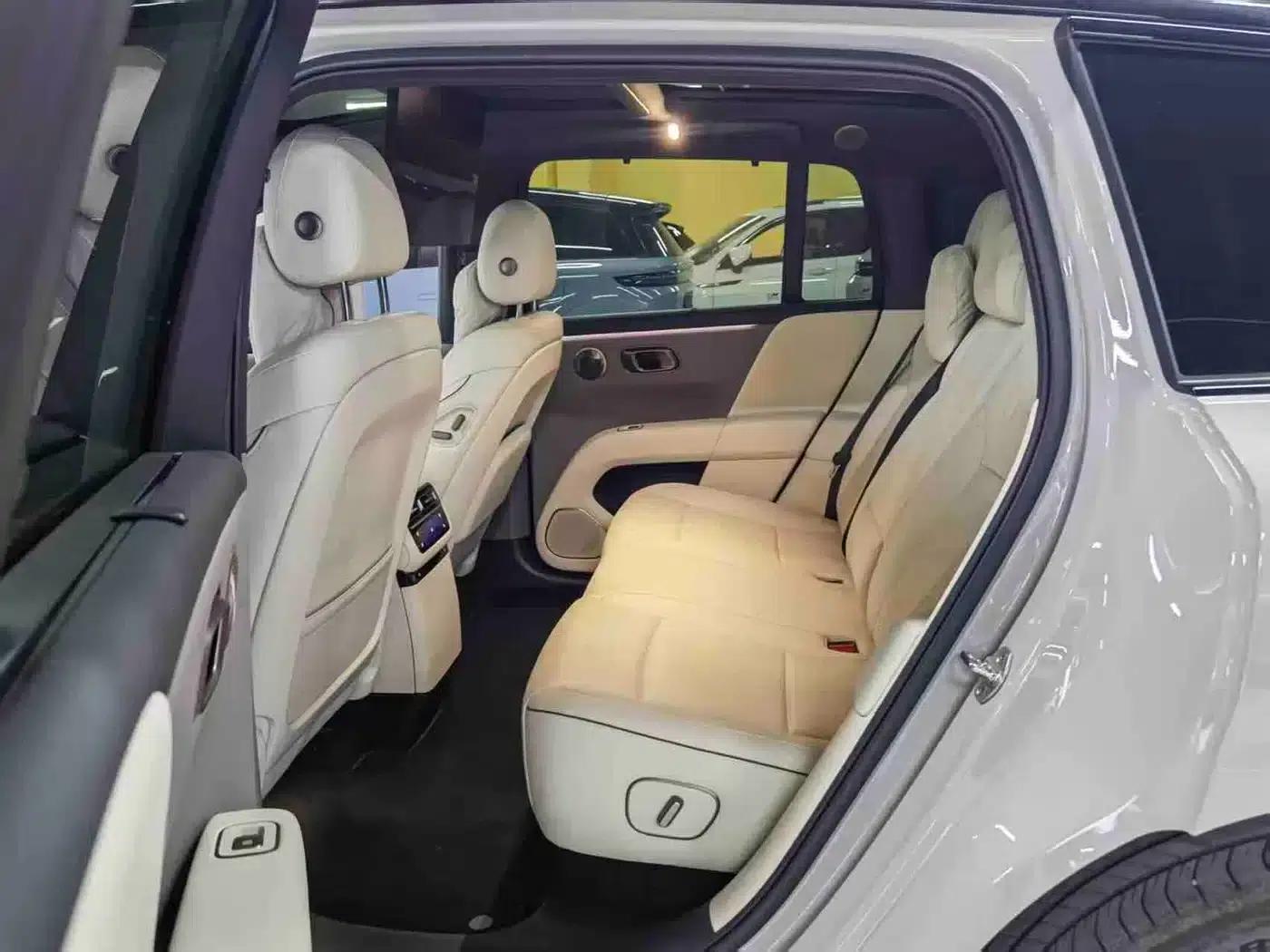 Li Auto i6 2025 Two-Wheel Drive Standard Edition — миниатюра 10