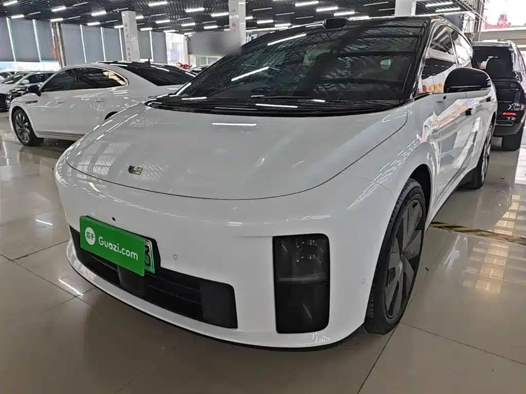 Li Auto i6 2025 AWD Standard Edition — миниатюра 1