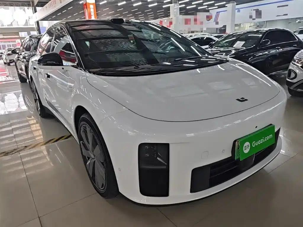 Li Auto i6 2025 AWD Standard Edition — миниатюра 4