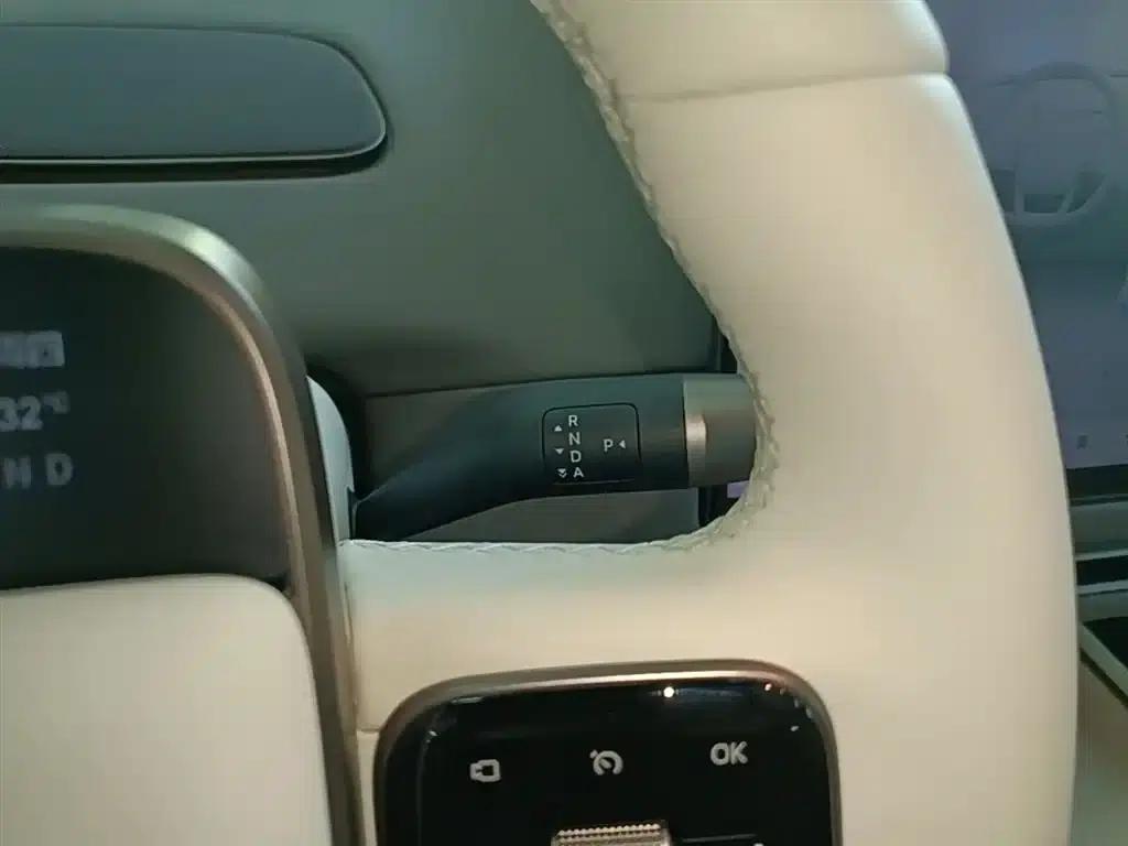 Li Auto i6 2025 AWD Standard Edition — миниатюра 14
