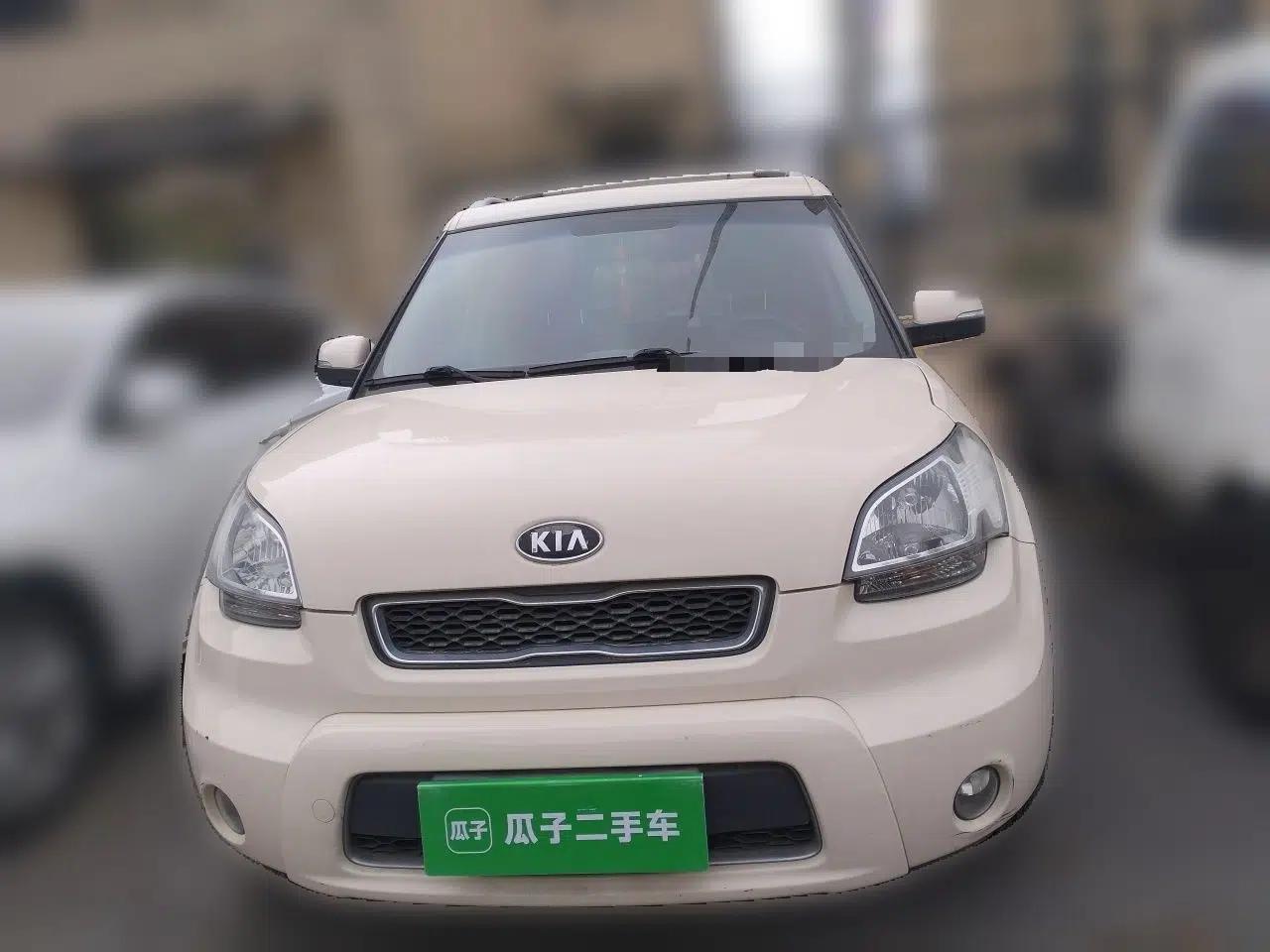 Kia Soul 2013 1.6L AT Premium — миниатюра 2
