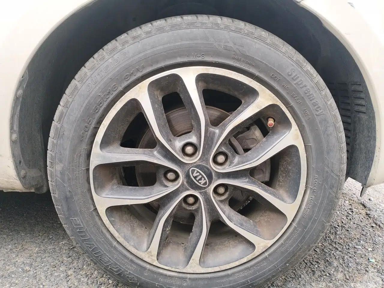 Kia Soul 2013 1.6L AT Premium — миниатюра 8