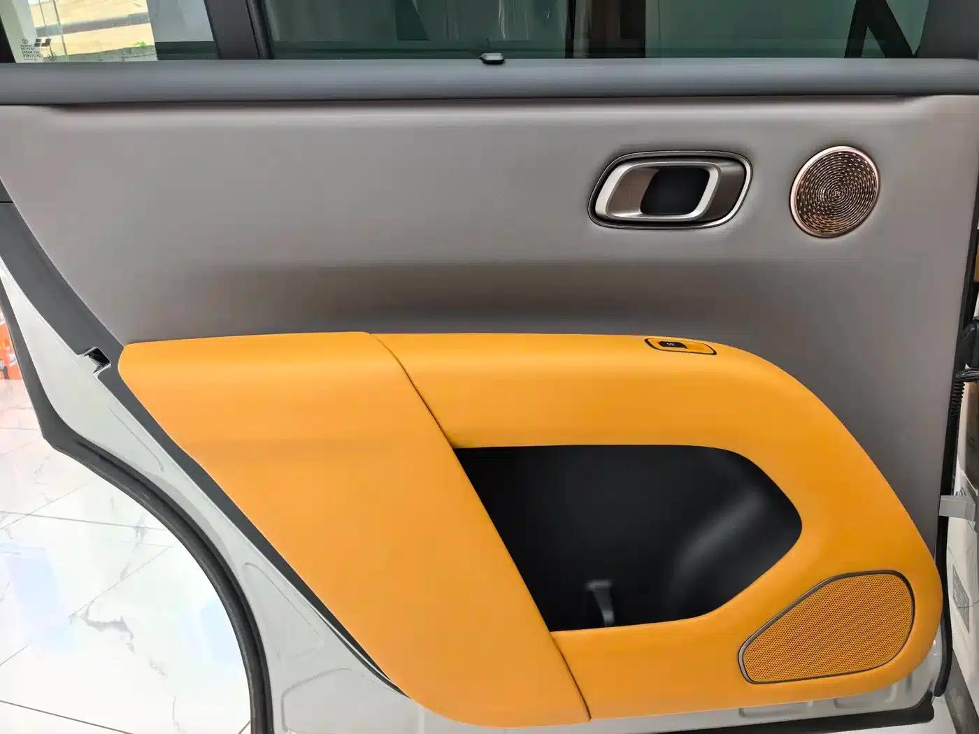 Li Auto i8 2025 Standard Edition — миниатюра 11