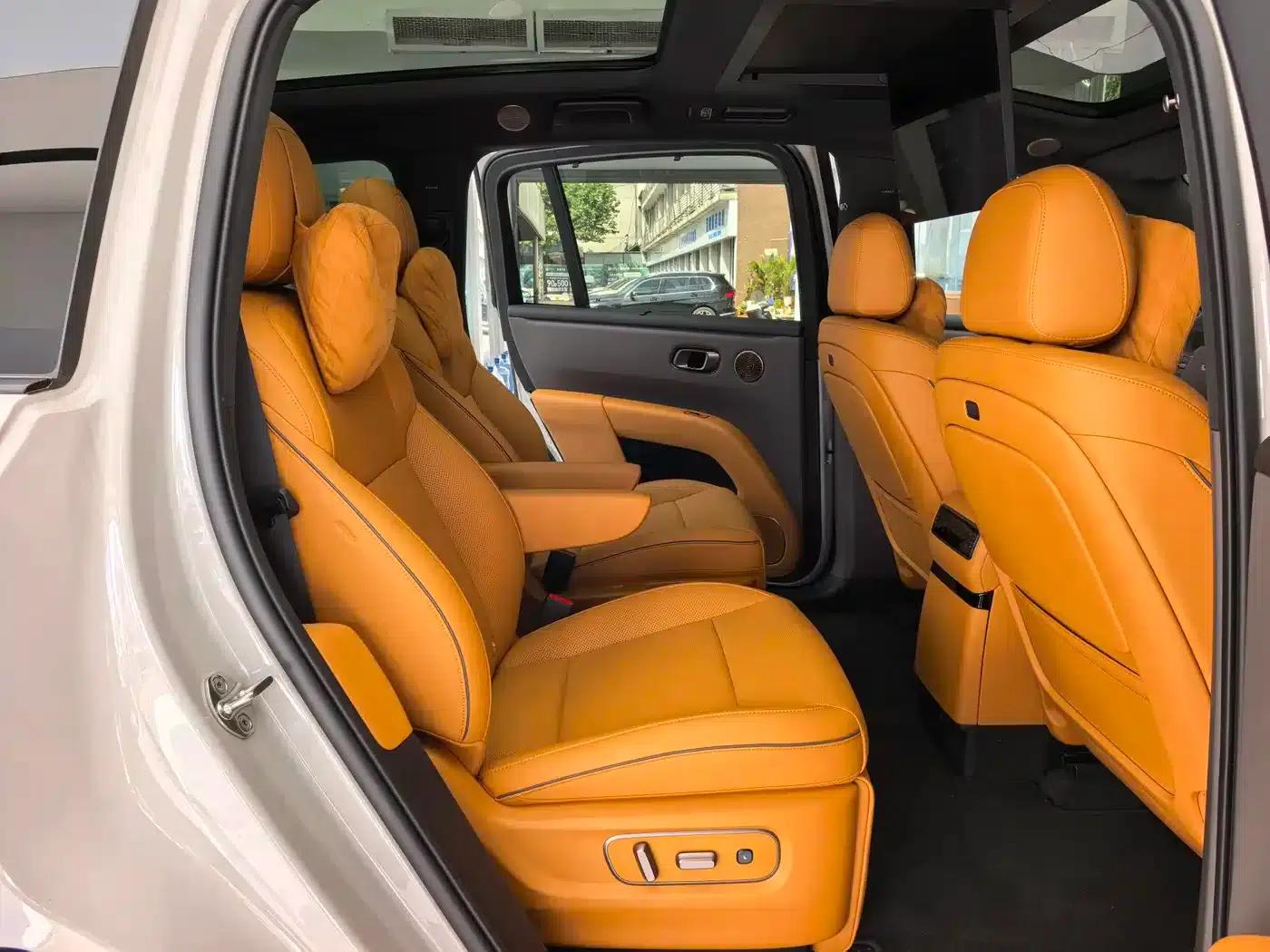Li Auto i8 2025 Standard Edition — миниатюра 13