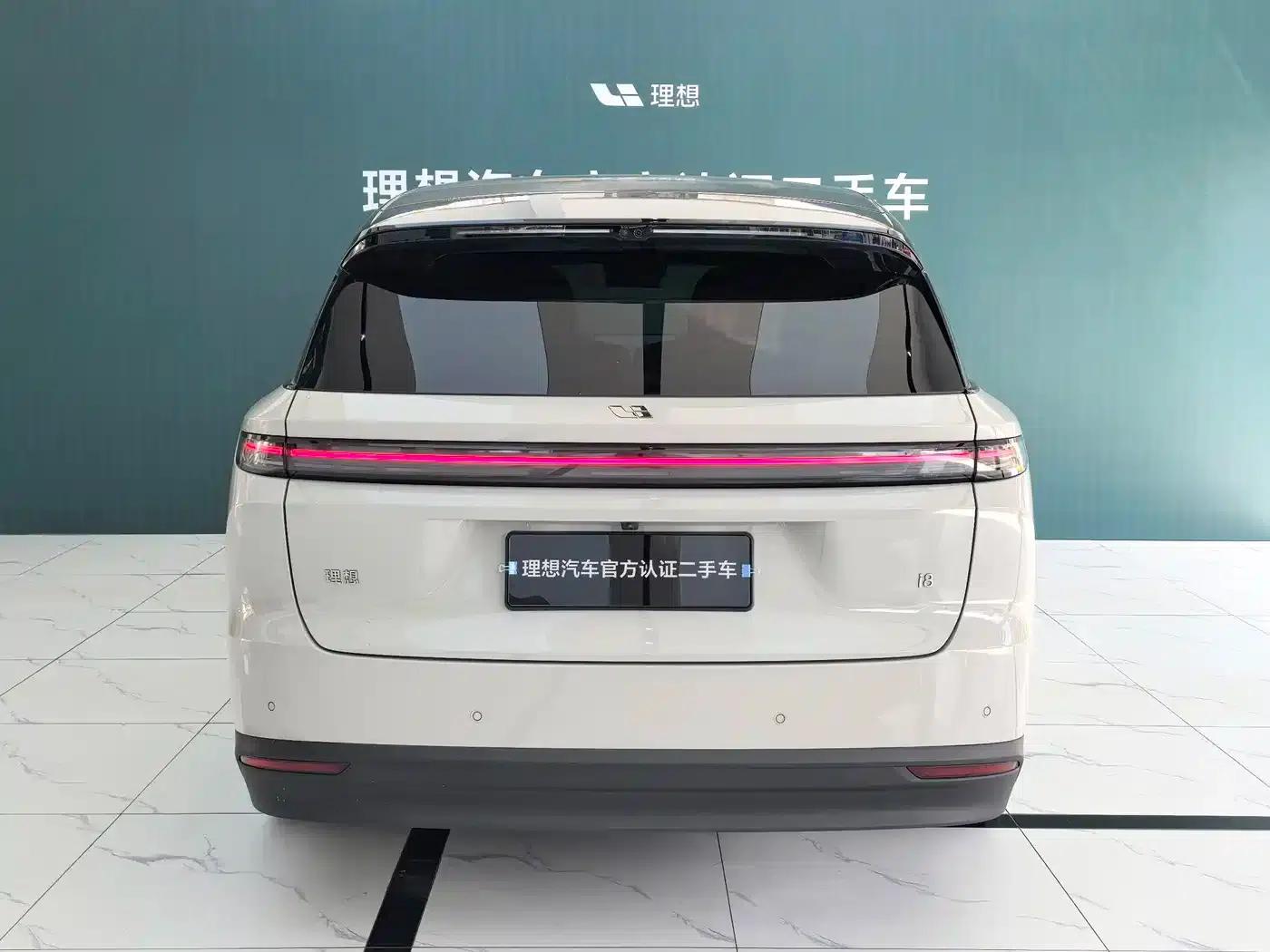 Li Auto i8 2025 Standard Edition — миниатюра 21
