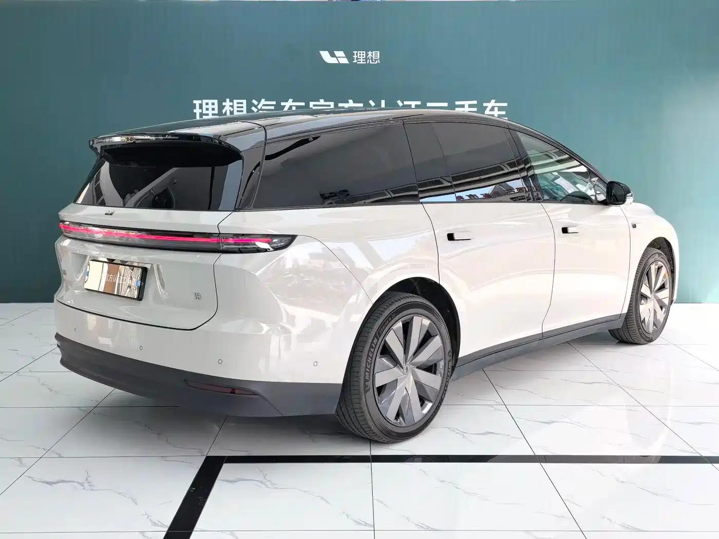 Li Auto i8 2025 Standard Edition — миниатюра 22
