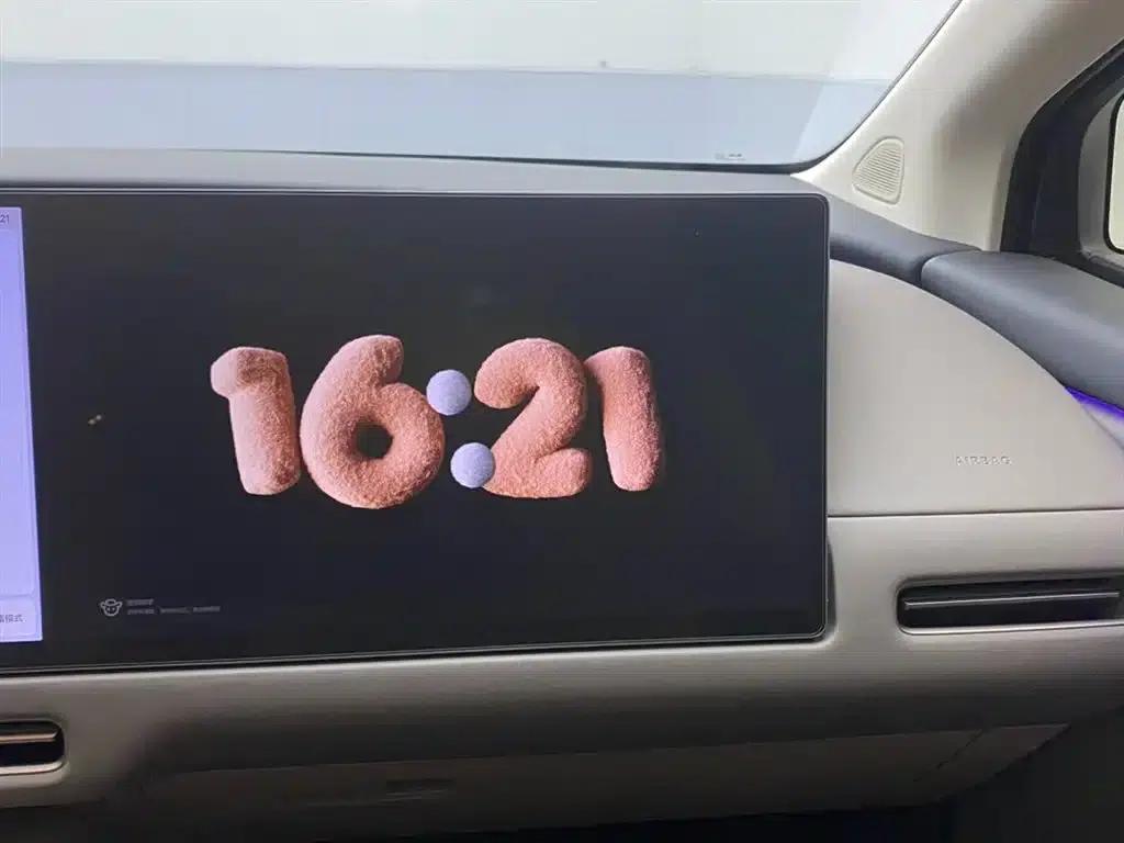 Li Auto i8 2025 Standard Edition — миниатюра 22