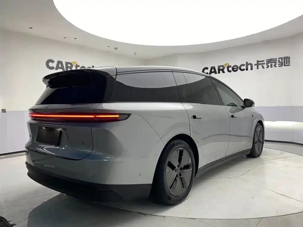 Li Auto i8 2025 Standard Edition — миниатюра 5