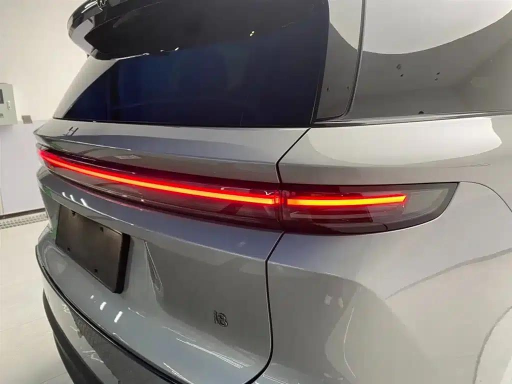 Li Auto i8 2025 Standard Edition — миниатюра 10