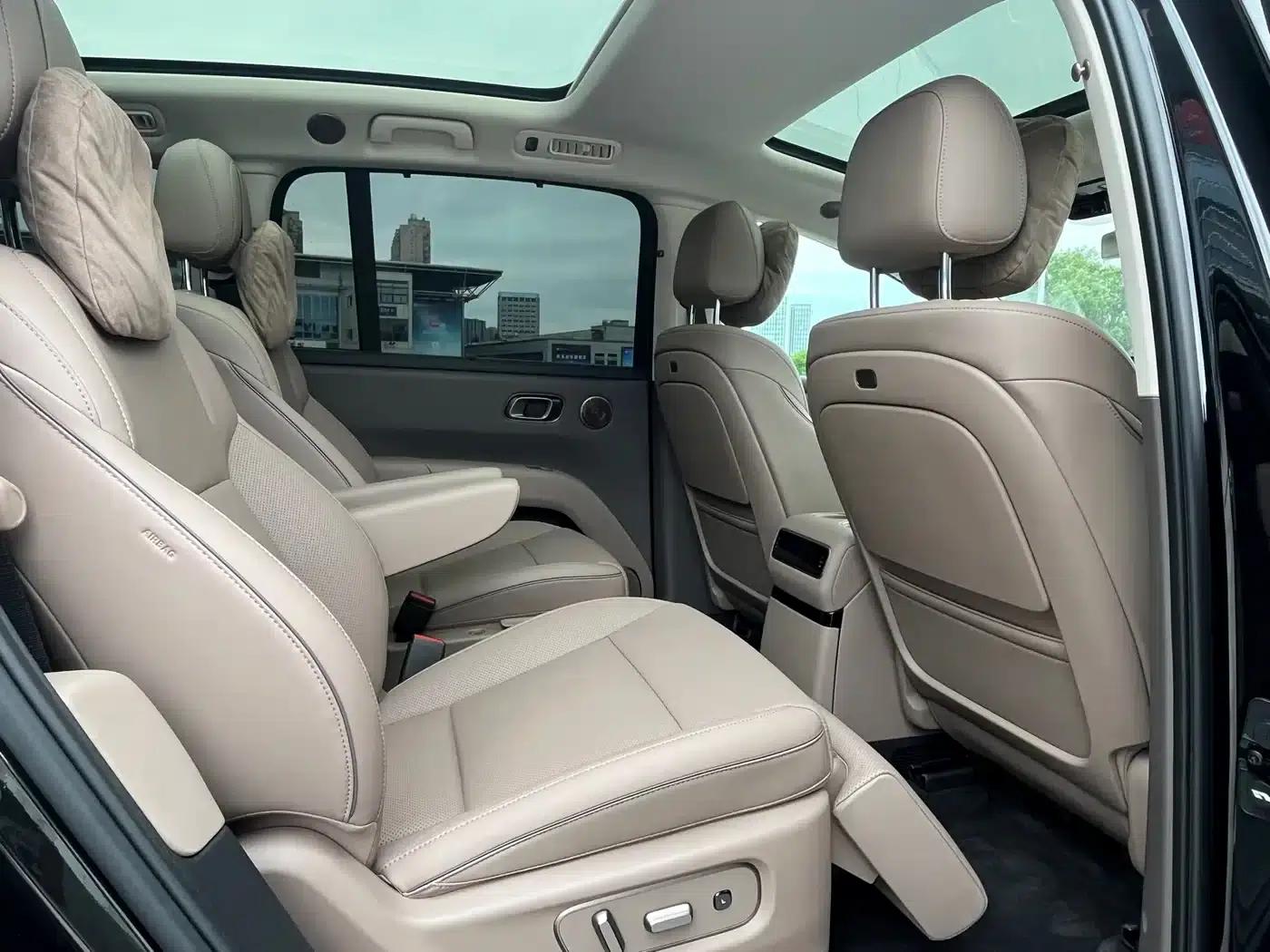 Li Auto i8 2025 Standard Edition — миниатюра 12
