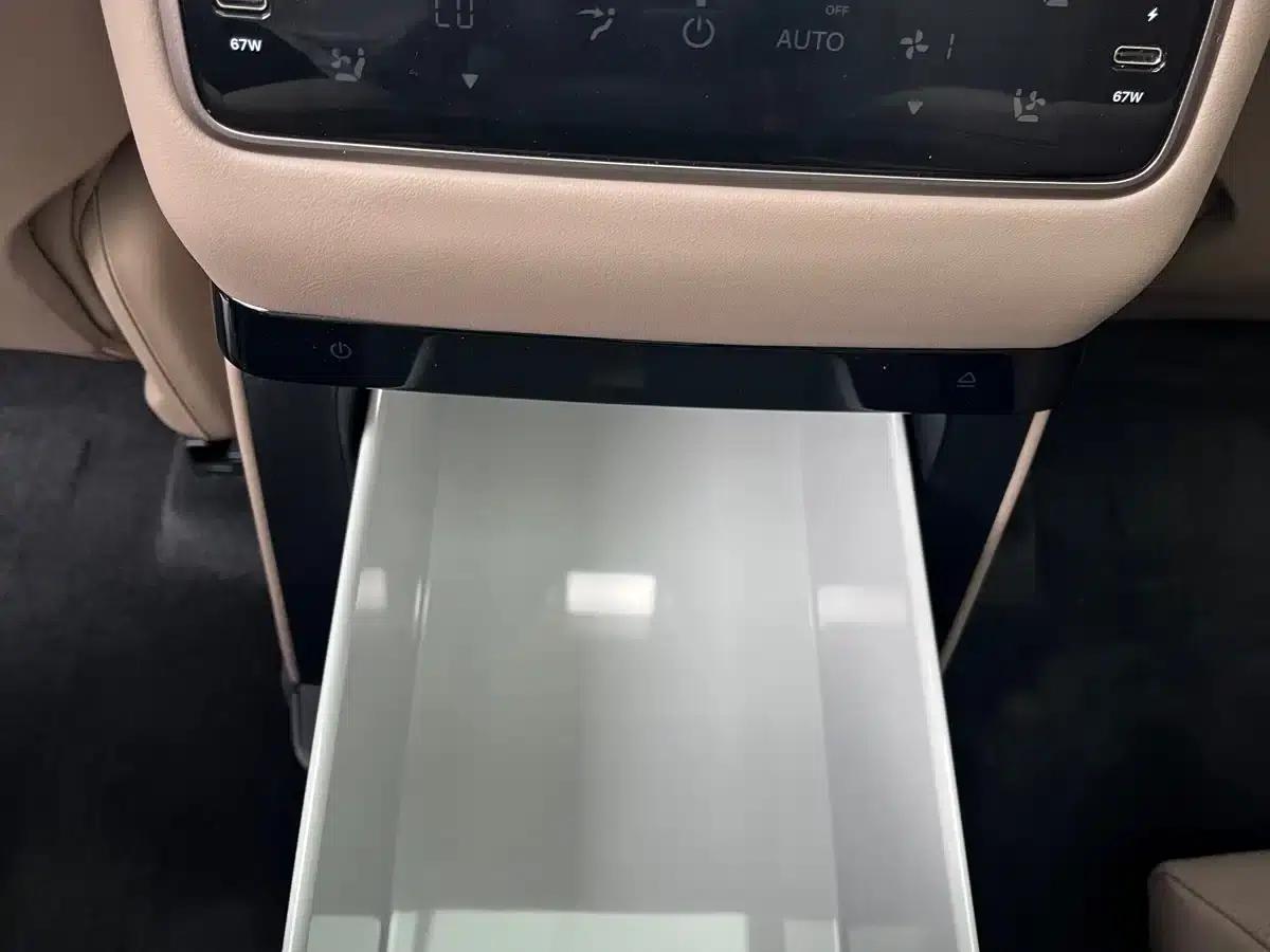Li Auto i8 2025 Standard Edition — миниатюра 18