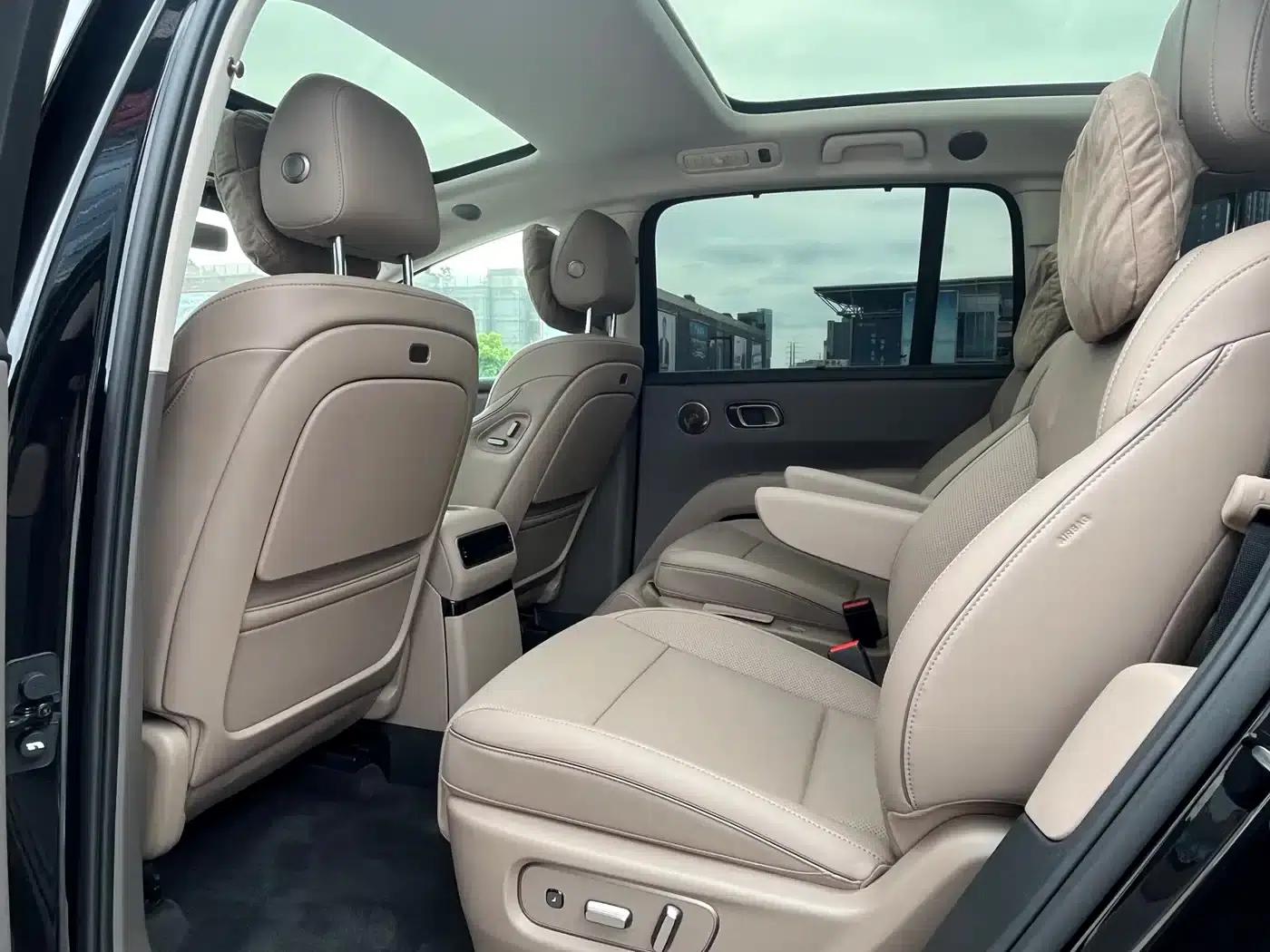 Li Auto i8 2025 Standard Edition — миниатюра 9