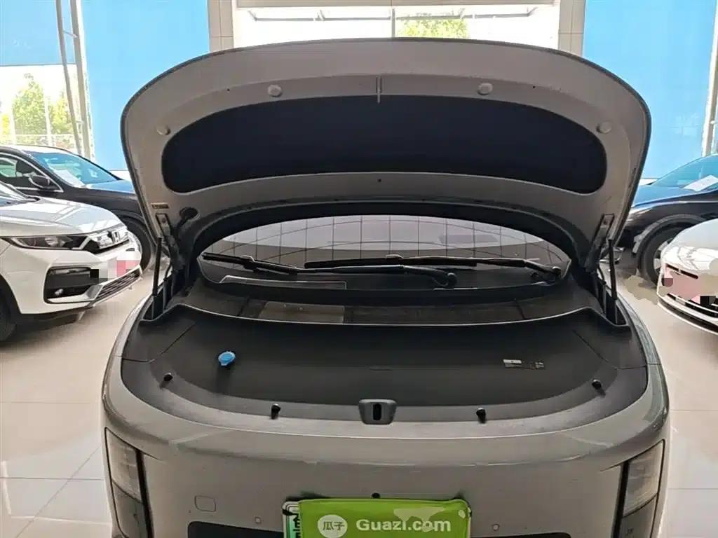Li Auto i8 2025 Standard Edition — миниатюра 20