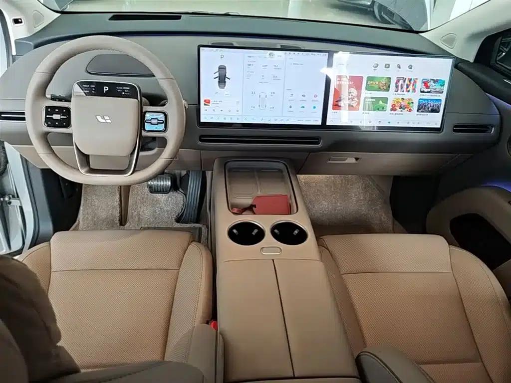 Li Auto i8 2025 Standard Edition — миниатюра 10