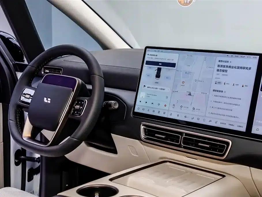 Li Auto MEGA 2025 Home Edition — миниатюра 21