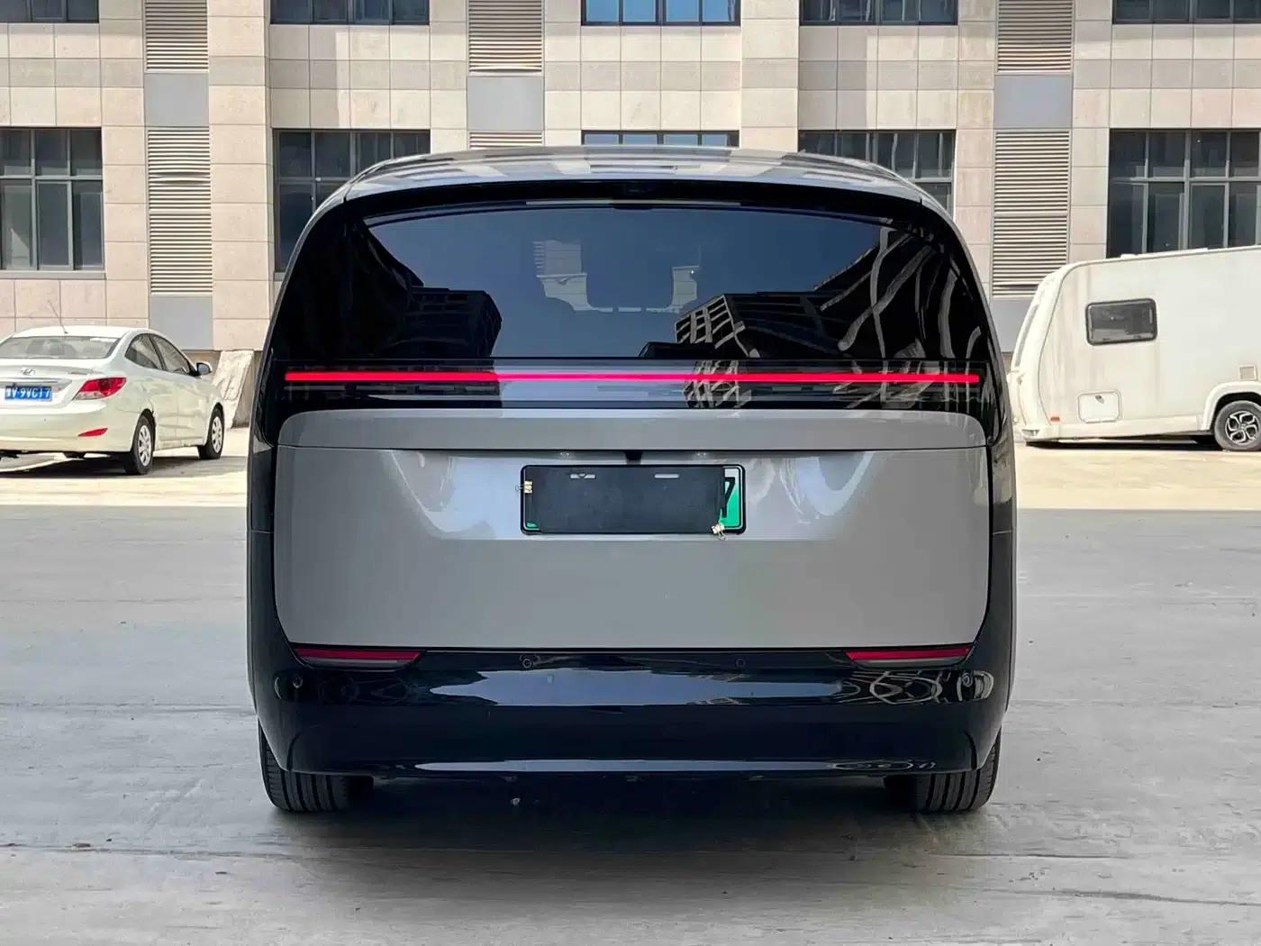 Li Auto MEGA 2025 Home Edition — миниатюра 8