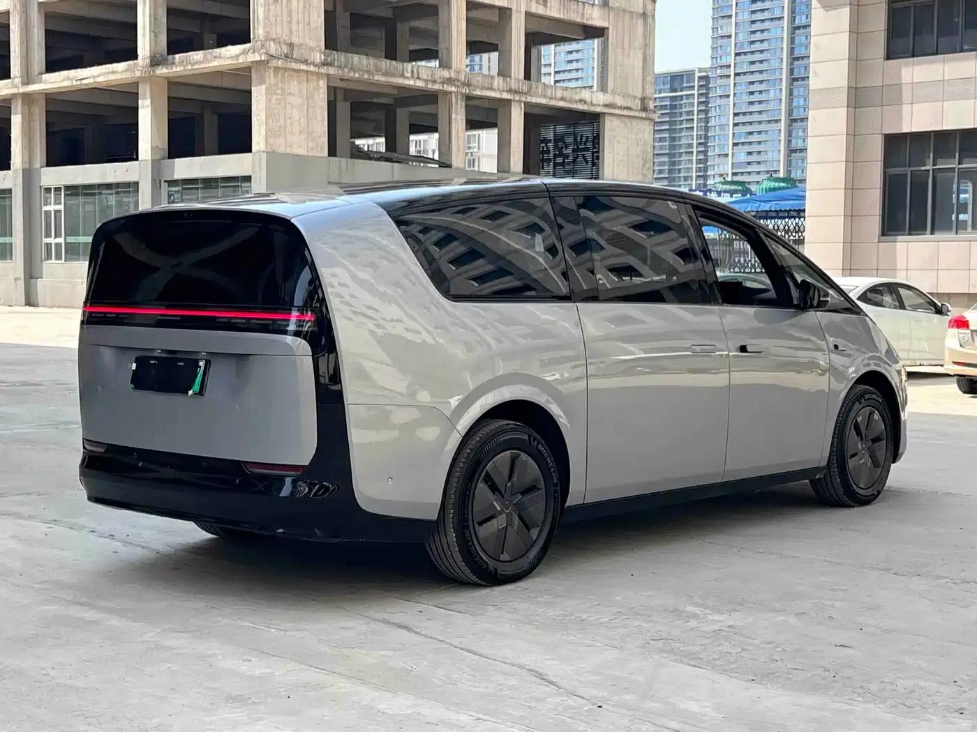 Li Auto MEGA 2025 Home Edition — миниатюра 9