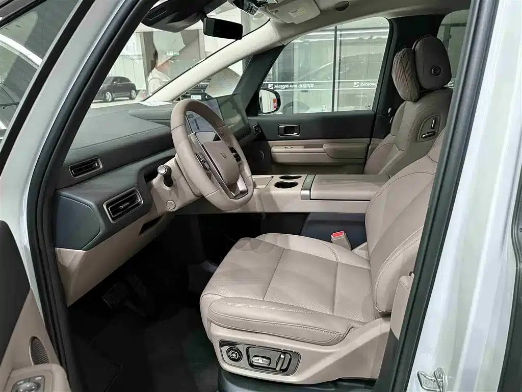 Li Auto MEGA 2025 Home Edition — миниатюра 5