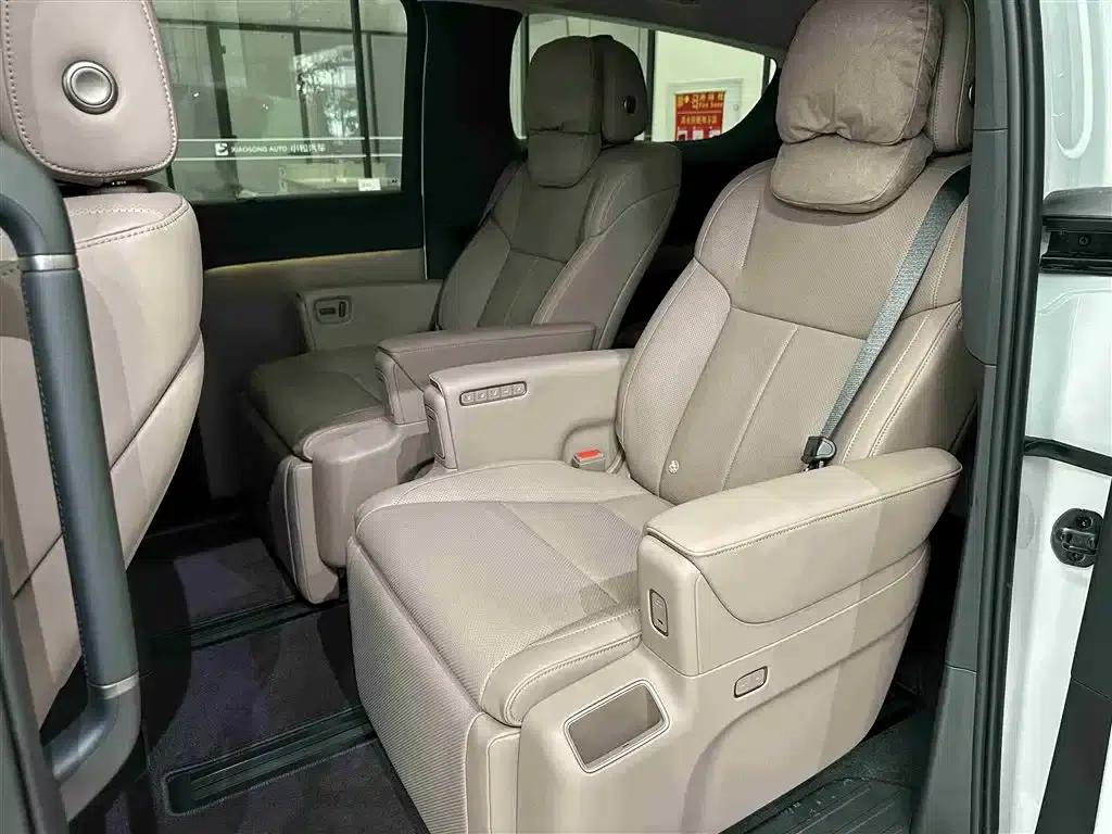 Li Auto MEGA 2025 Home Edition — миниатюра 9