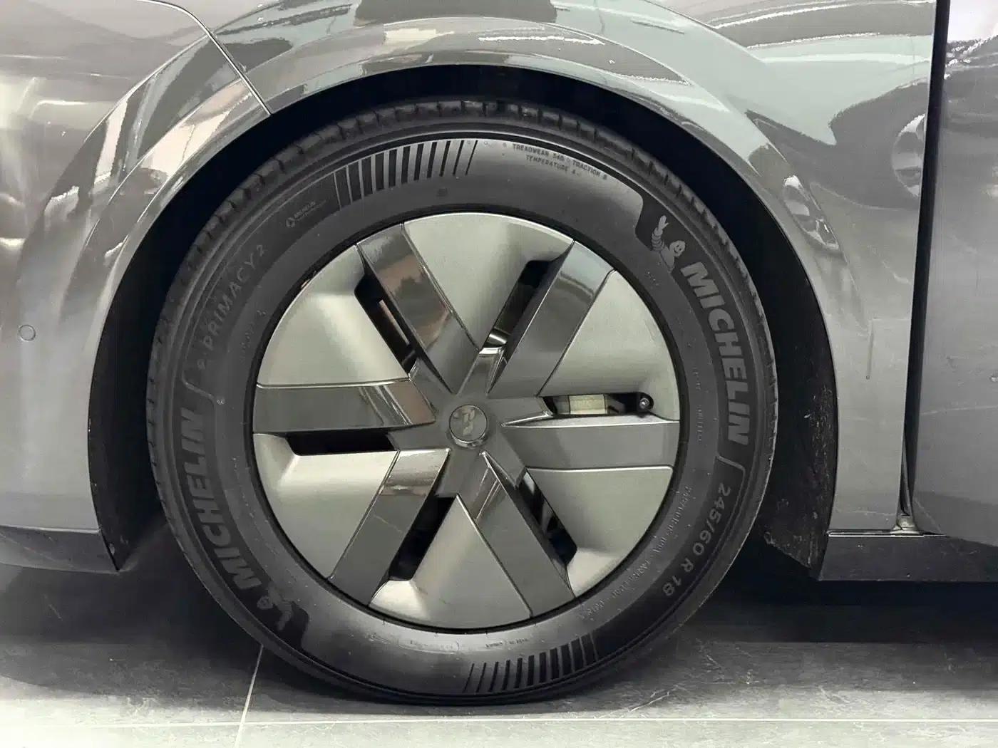 Li Auto MEGA 2024 Ultra — миниатюра 16