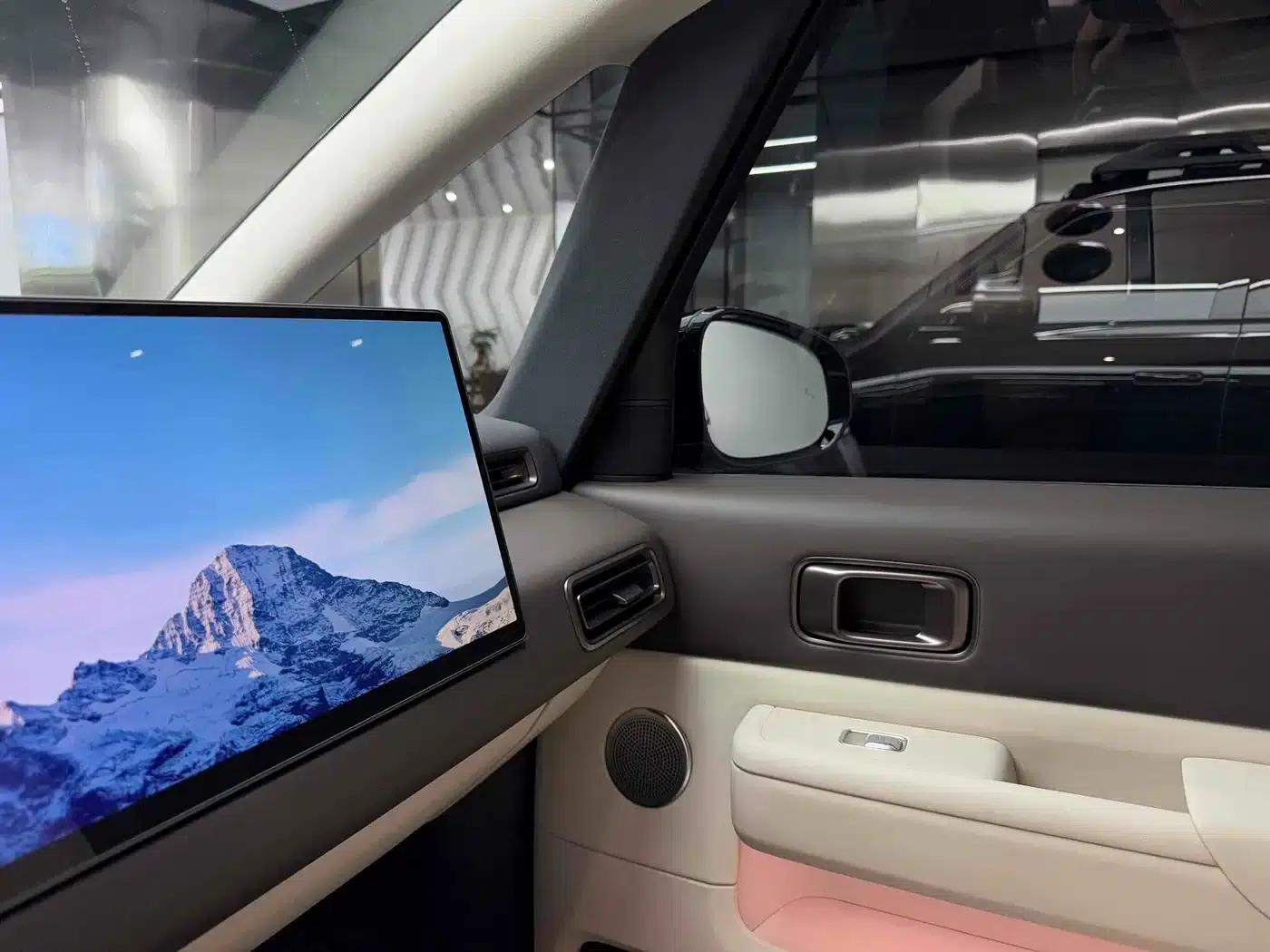 Li Auto MEGA 2024 Ultra — миниатюра 9