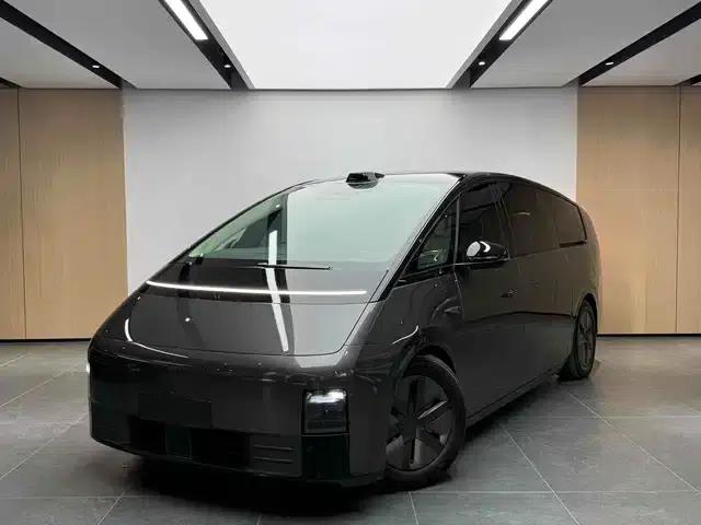 Li Auto MEGA 2024 Ultra