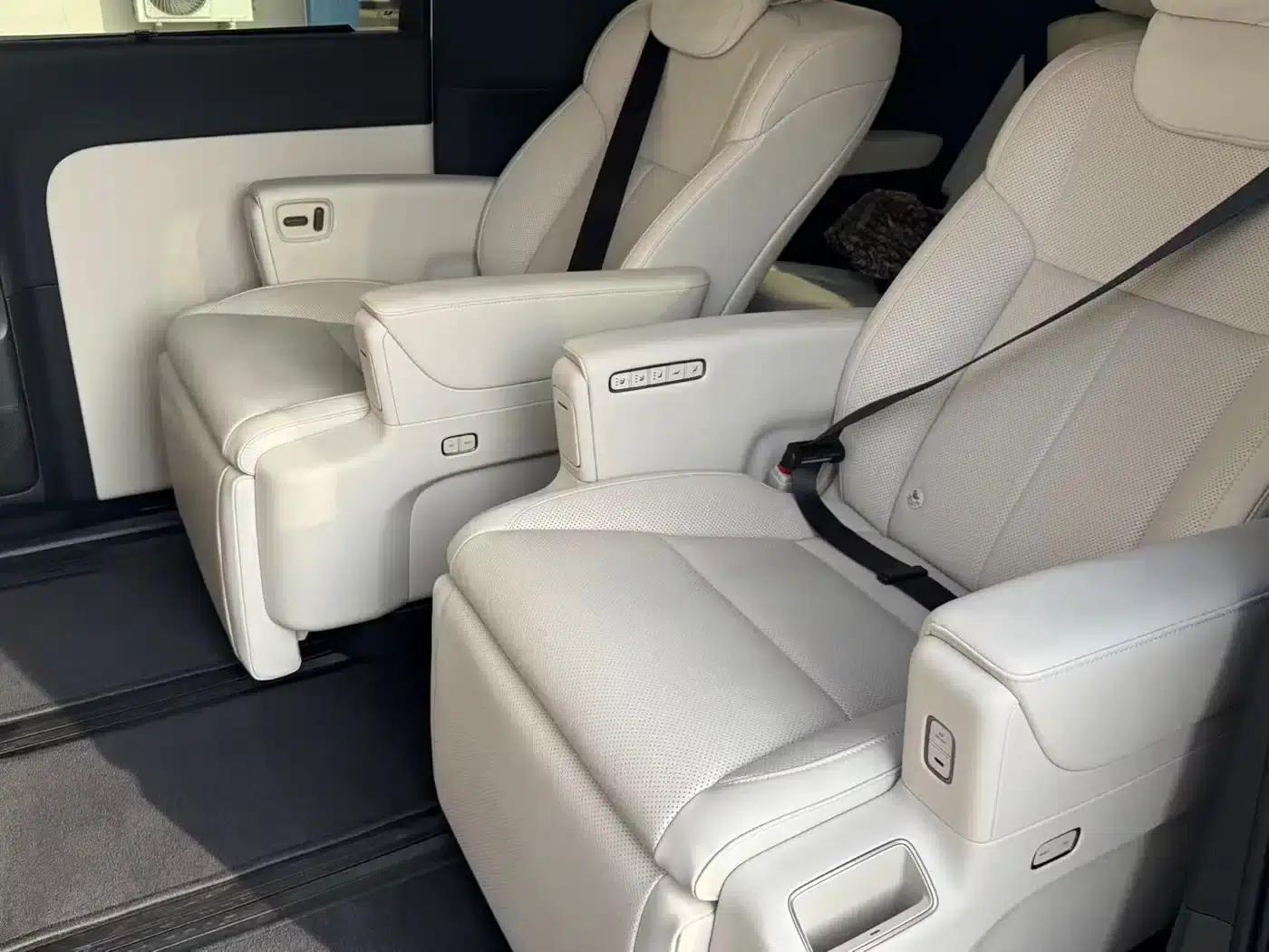 Li Auto MEGA 2025 Home Edition — миниатюра 4