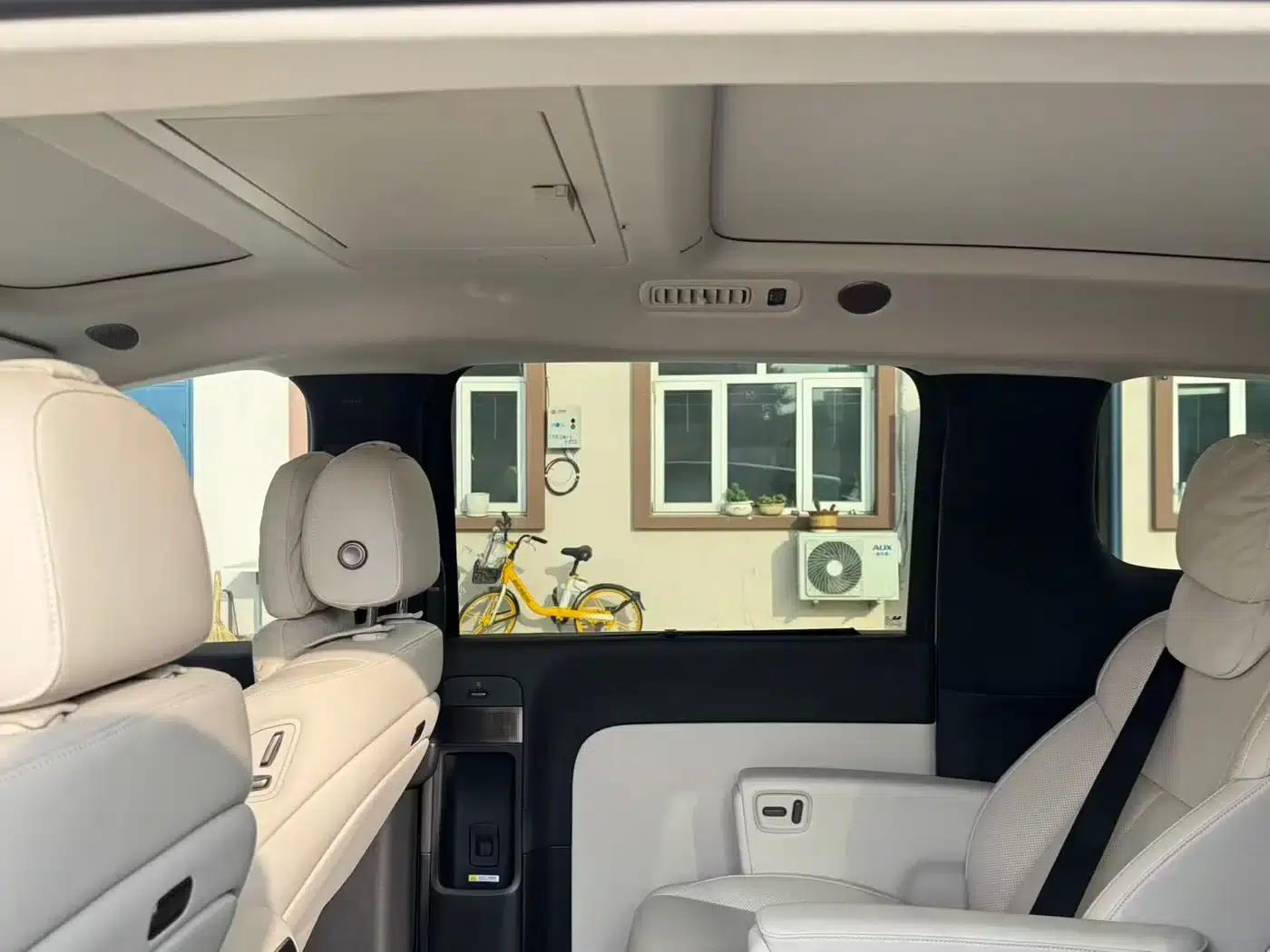 Li Auto MEGA 2025 Home Edition — миниатюра 5