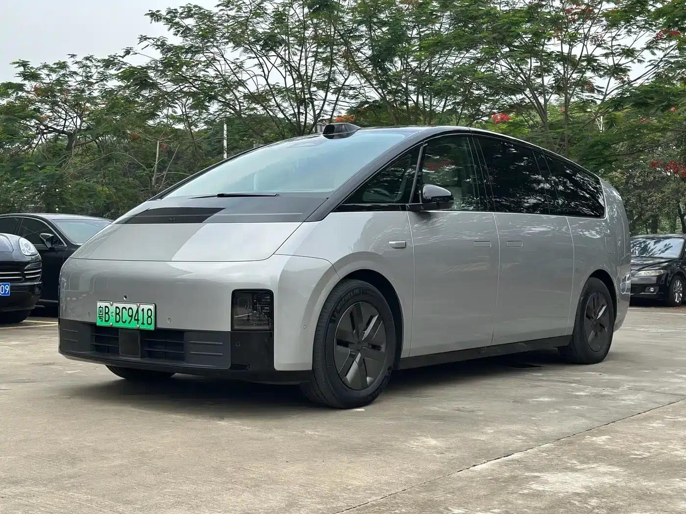 Li Auto MEGA 2024 Ultra — миниатюра 1