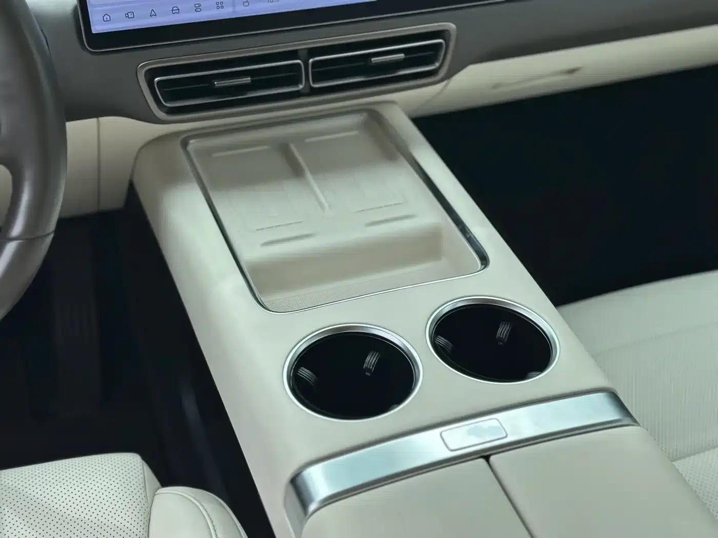 Li Auto MEGA 2024 Ultra — миниатюра 13