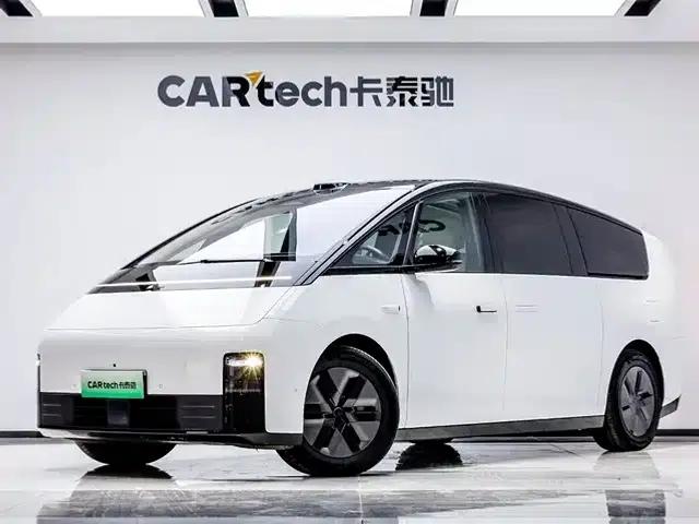 Li Auto MEGA 2025 Home Edition