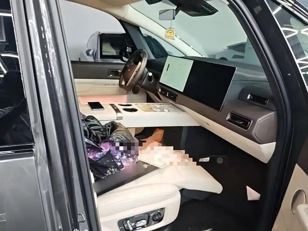 Li Auto MEGA 2024 Ultra — миниатюра 25