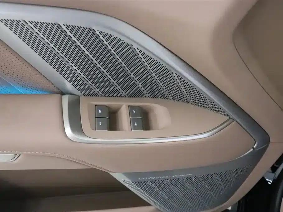 2025 Lado L90 Max Six-Seater — миниатюра 21