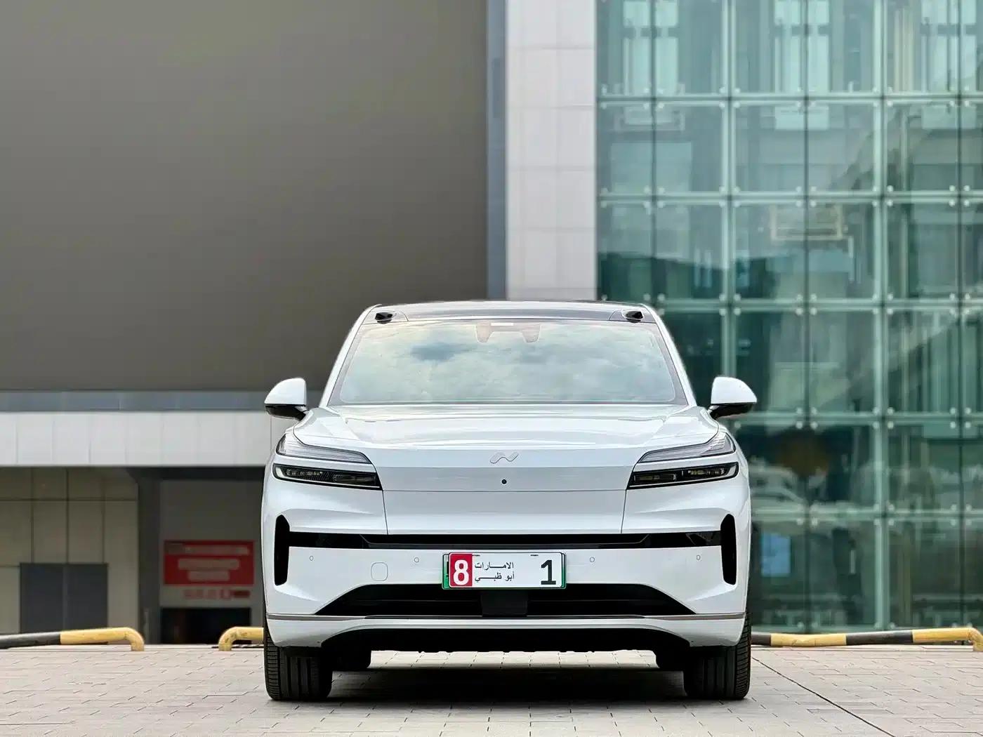 2025 Chevrolet L90 Ultra 6-seater — миниатюра 2