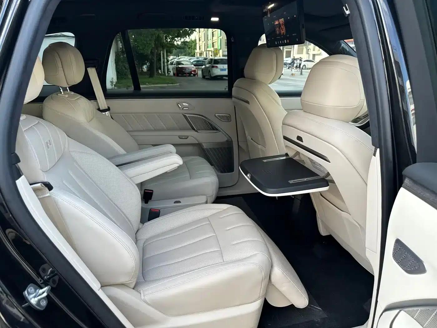 2025 Chevrolet L90 Ultra 6-seater — миниатюра 15