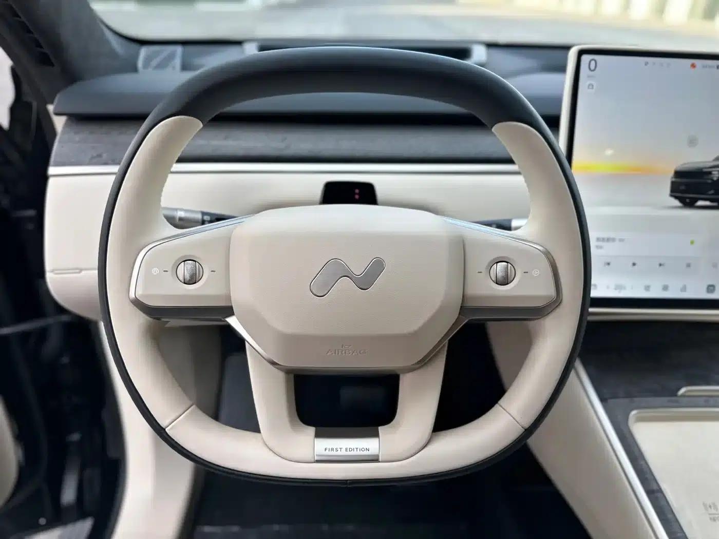 2025 Chevrolet L90 Ultra 6-seater — миниатюра 17