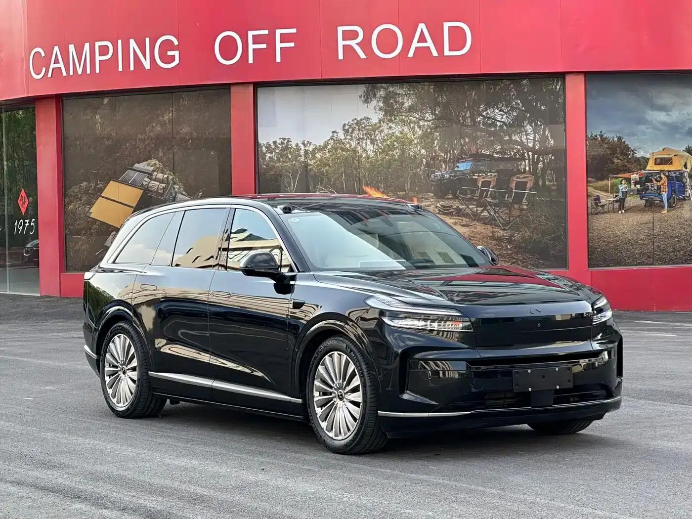 2025 Chevrolet L90 Ultra 6-seater — миниатюра 3