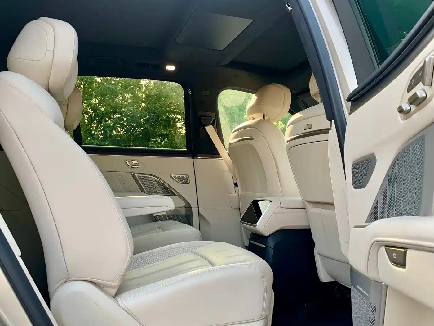 2025 Chevrolet L90 Ultra 6-seater — миниатюра 21