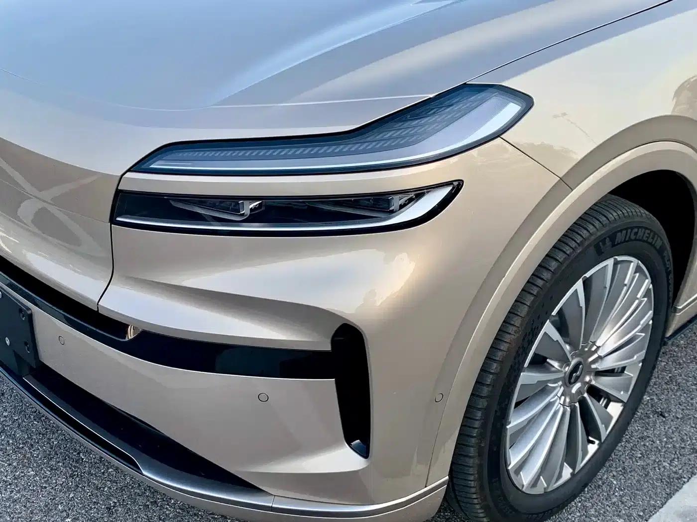 2025 Chevrolet L90 Ultra 6-seater — миниатюра 10