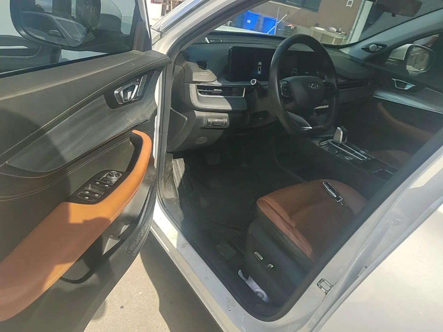 Chery Tiggo 8 PLUS 2021 290TGDI DCT Luxury Edition — миниатюра 19
