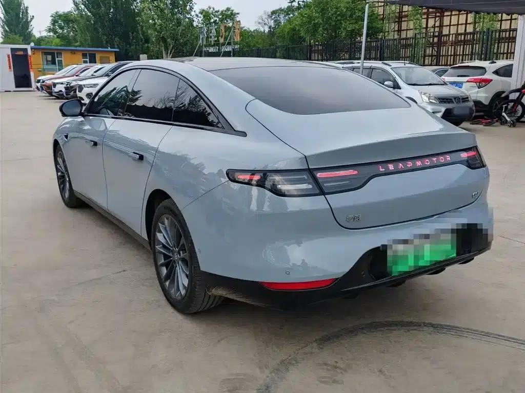 Leapmotor C01 2024 Pure Electric 525 Premium Edition — миниатюра 11