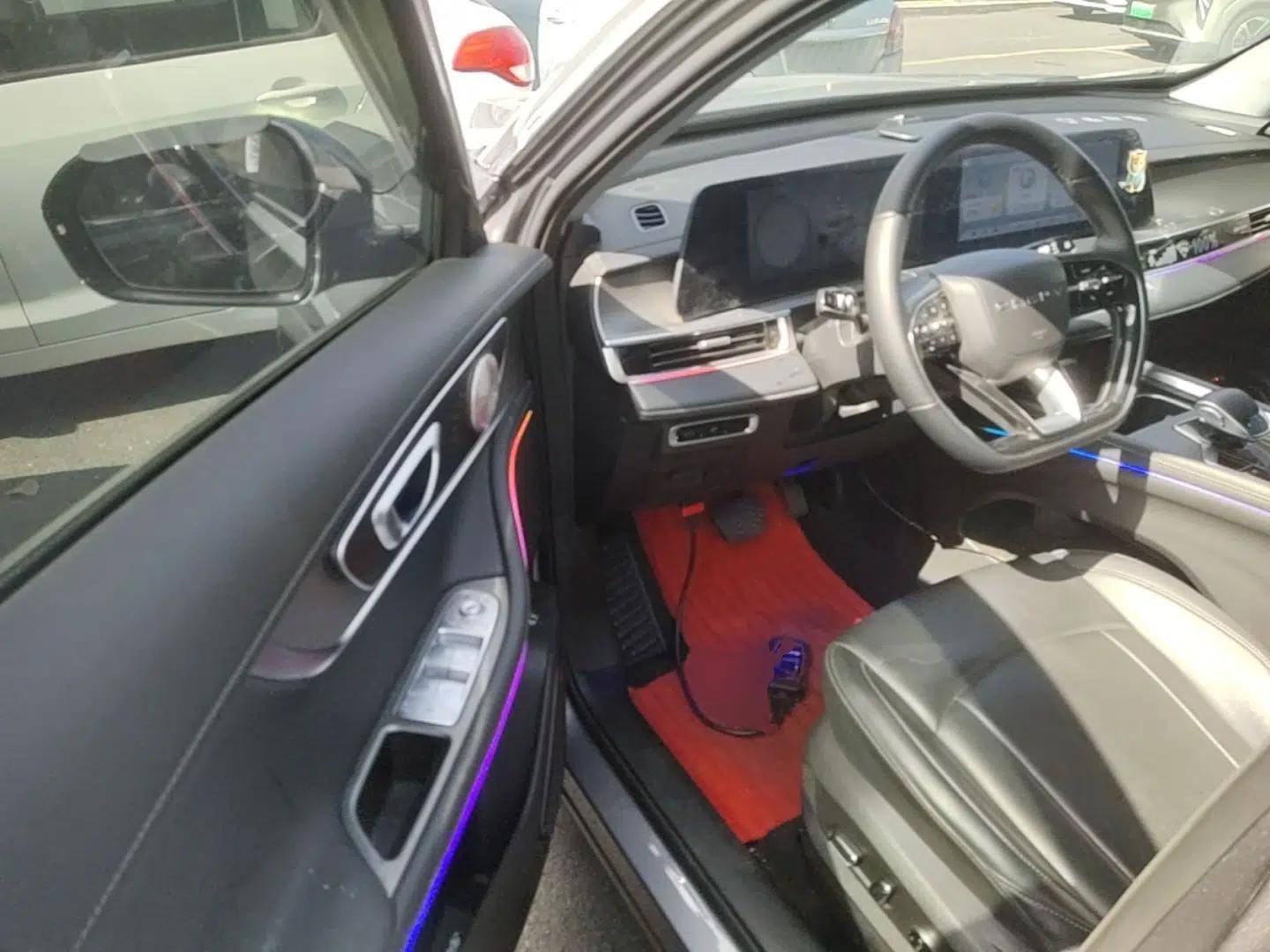 Chery Tiggo 8 PRO 2025 290T Two-Wheel-Drive Luxury Edition — миниатюра 19
