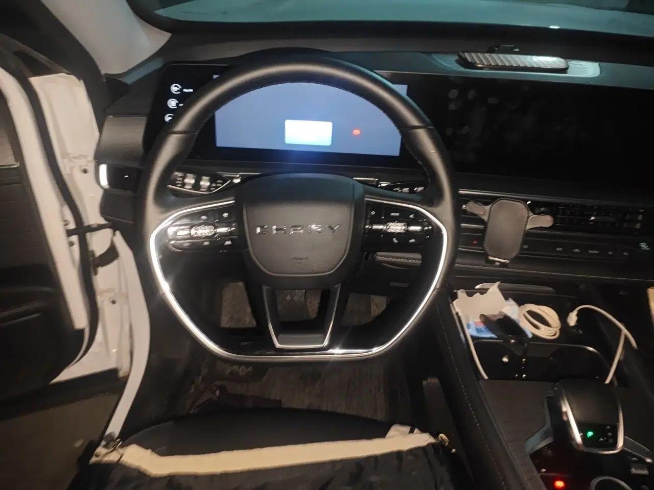 Chery Tiggo 8 PRO 2025 290T Two-Wheel-Drive Luxury Edition — миниатюра 11