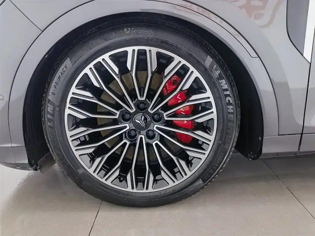 Voyah Free 2025 Free+ 4WD Qiankun Edition — миниатюра 17