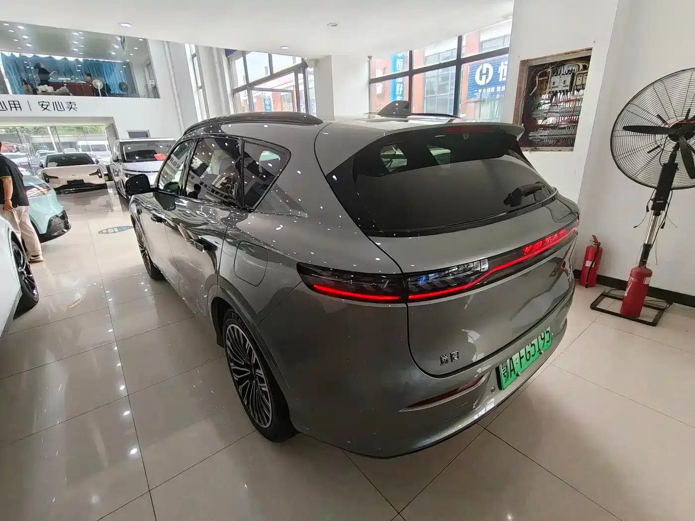Voyah Free 2025 Free+ 4WD Qiankun Edition — миниатюра 13