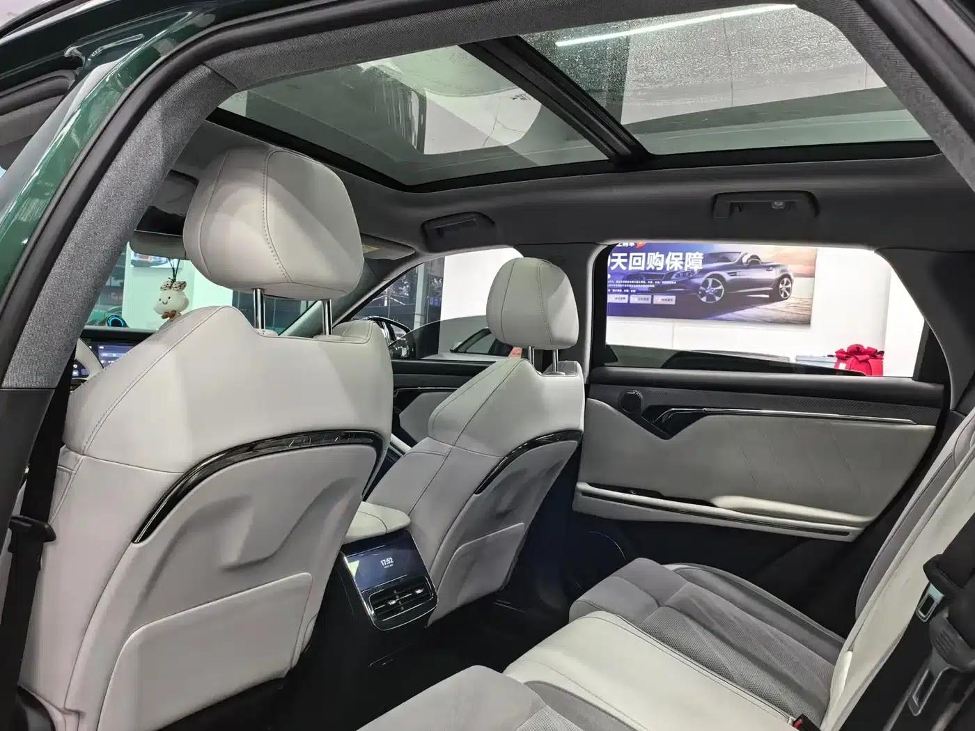 Voyah Free 2025 Model 318 318km Rear-Wheel Drive Touring Edition — миниатюра 8