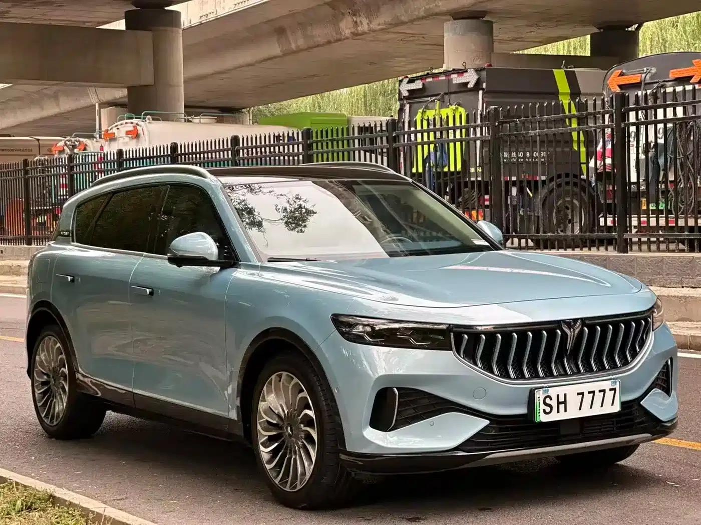 Voyah FREE 2021 AWD Standard Range Extender Exclusive Luxury Package — миниатюра 7
